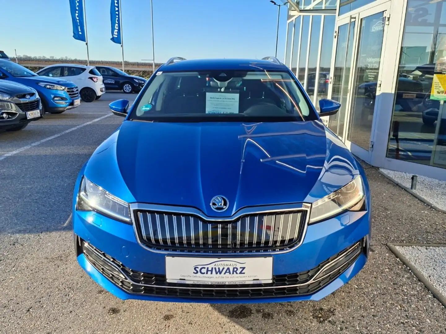 Skoda Superb 1,4 TSI PHEV Style DSG Blau - 2