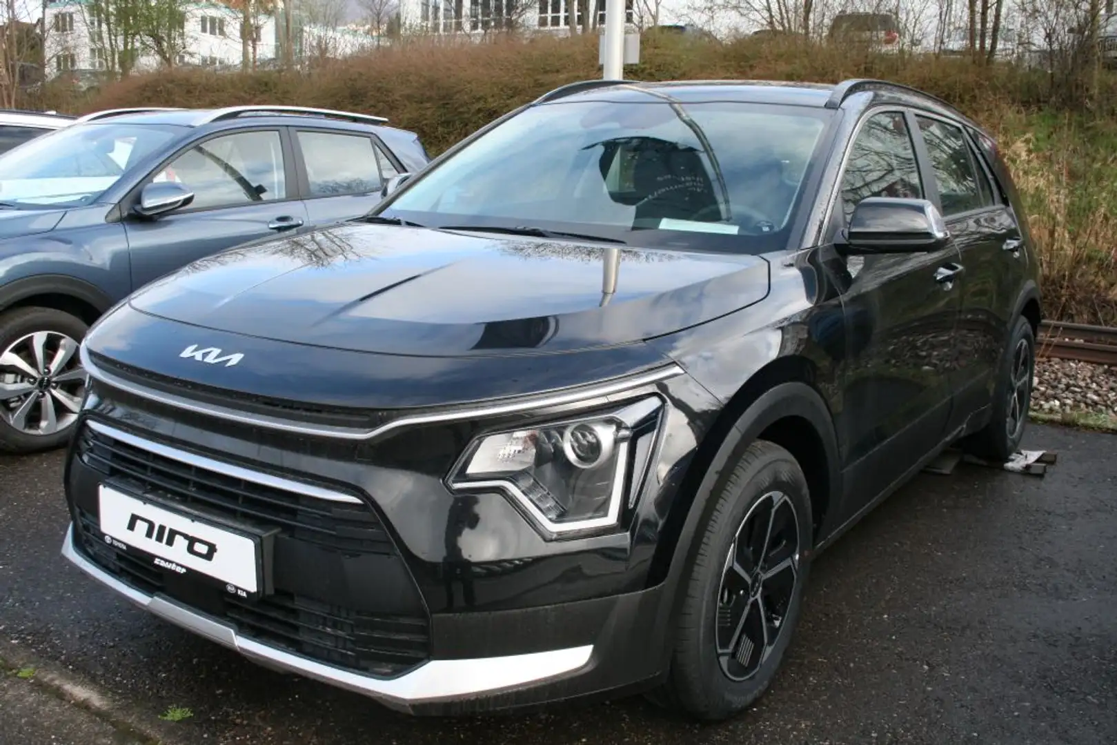 Kia Niro 1.6 GDI HEV 2WD OPF Aut. Edition 7 (SG2) Schwarz - 1
