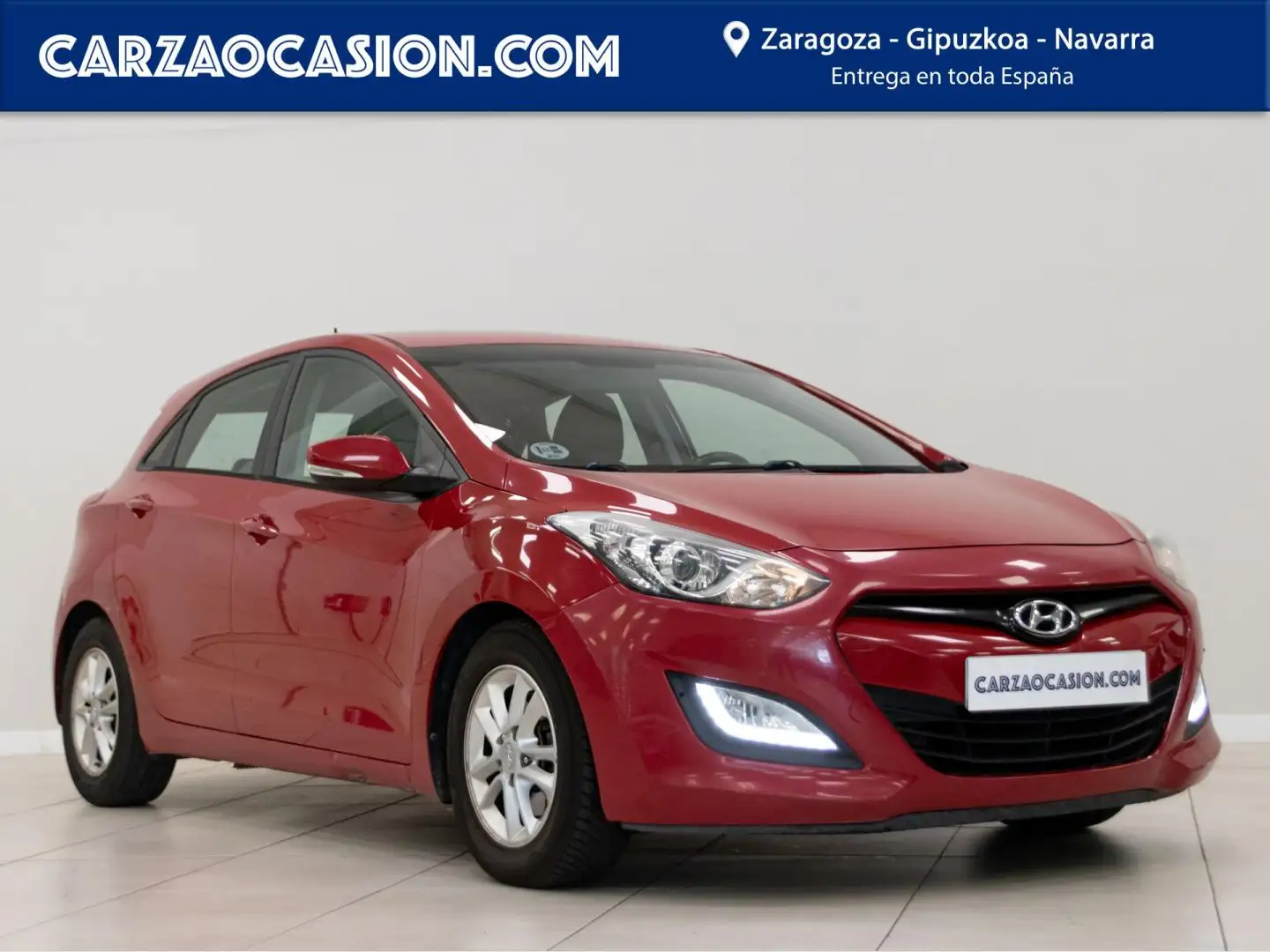 Hyundai i30 1.4CRDi Essence Rojo - 1