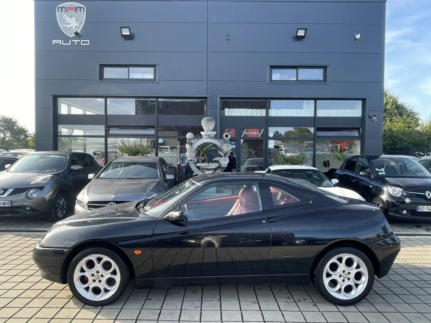 Alfa Romeo GTV 2.0 155CH TWIN SPARK 16V Schwarz - 1