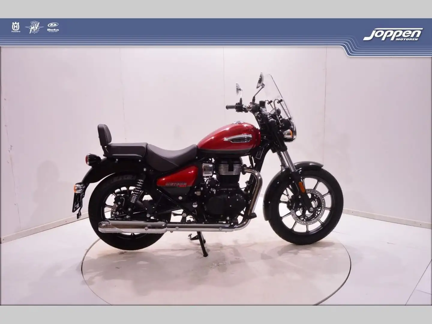 Royal Enfield Meteor 350 Roşu - 1