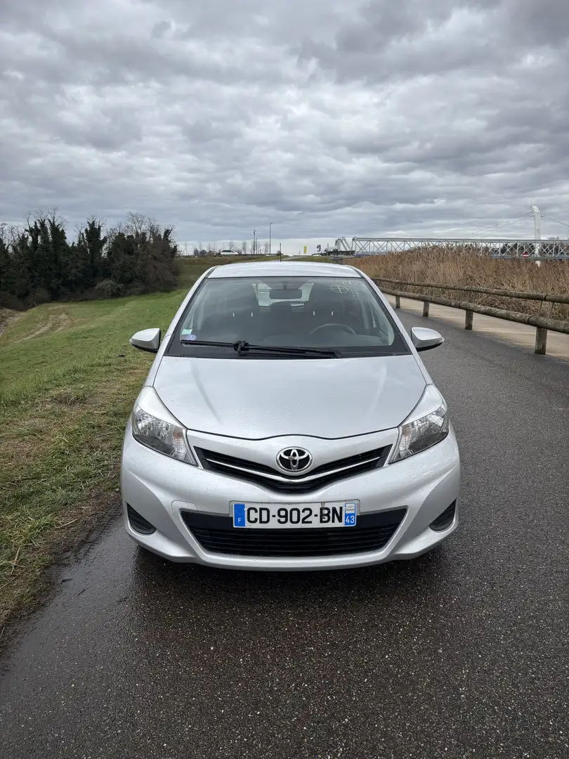 Toyota Yaris 100 VVT-i Dynamic - 1