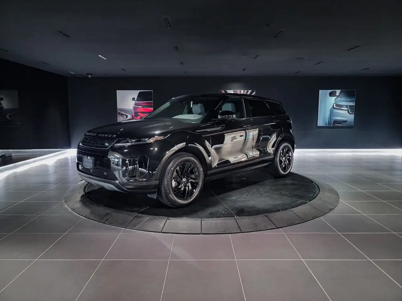 2026 Land Rover Range Rover Evoque