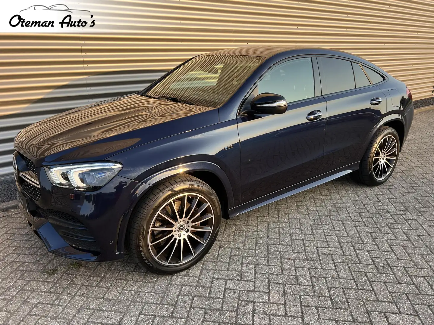 Mercedes-Benz GLE 350 Coupé e 4MATIC AMG Night Benzine Hybride Blauw - 1