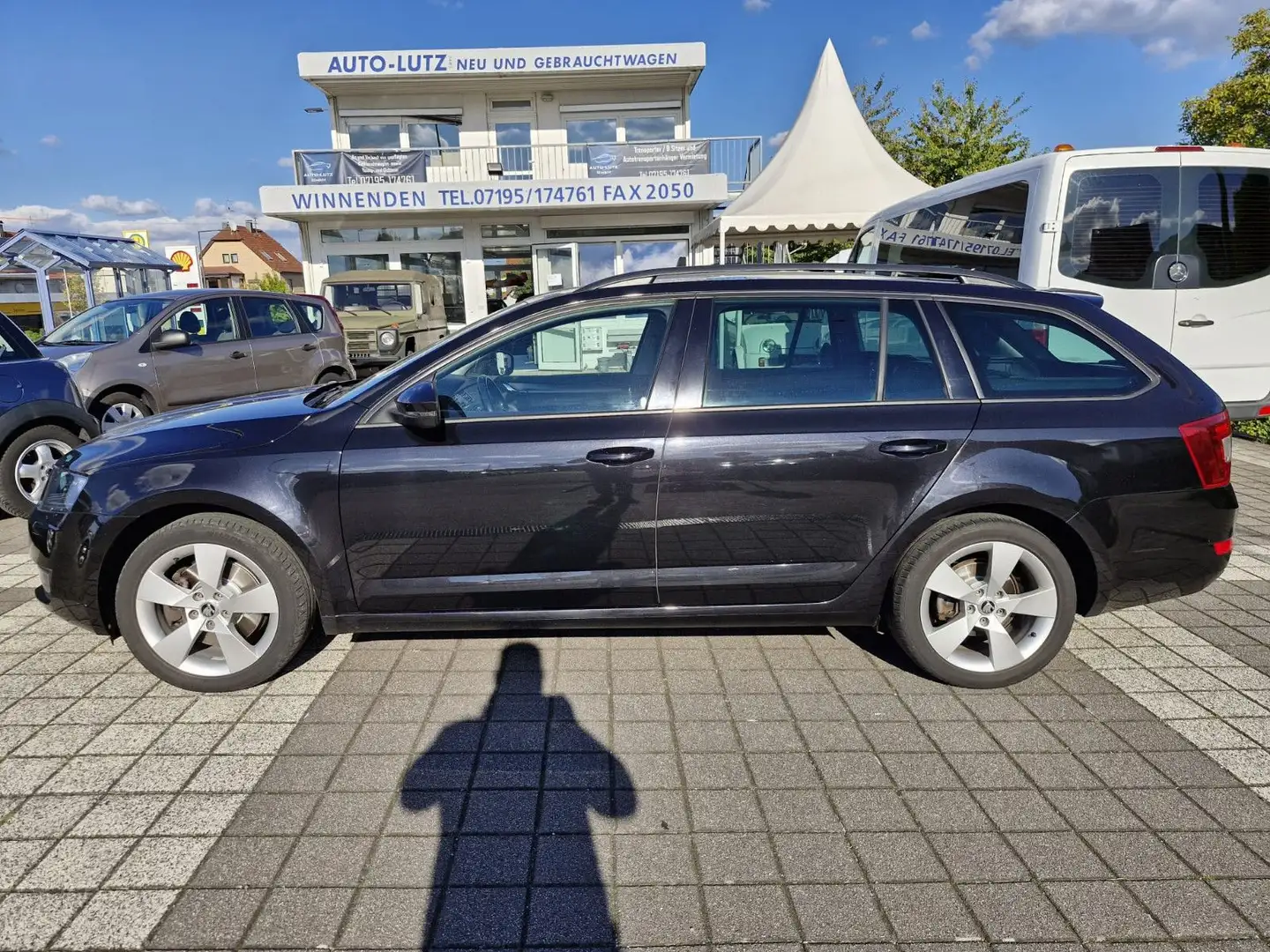 Skoda Octavia Combi Joy - Bi Xenon - AHK Schwarz - 1