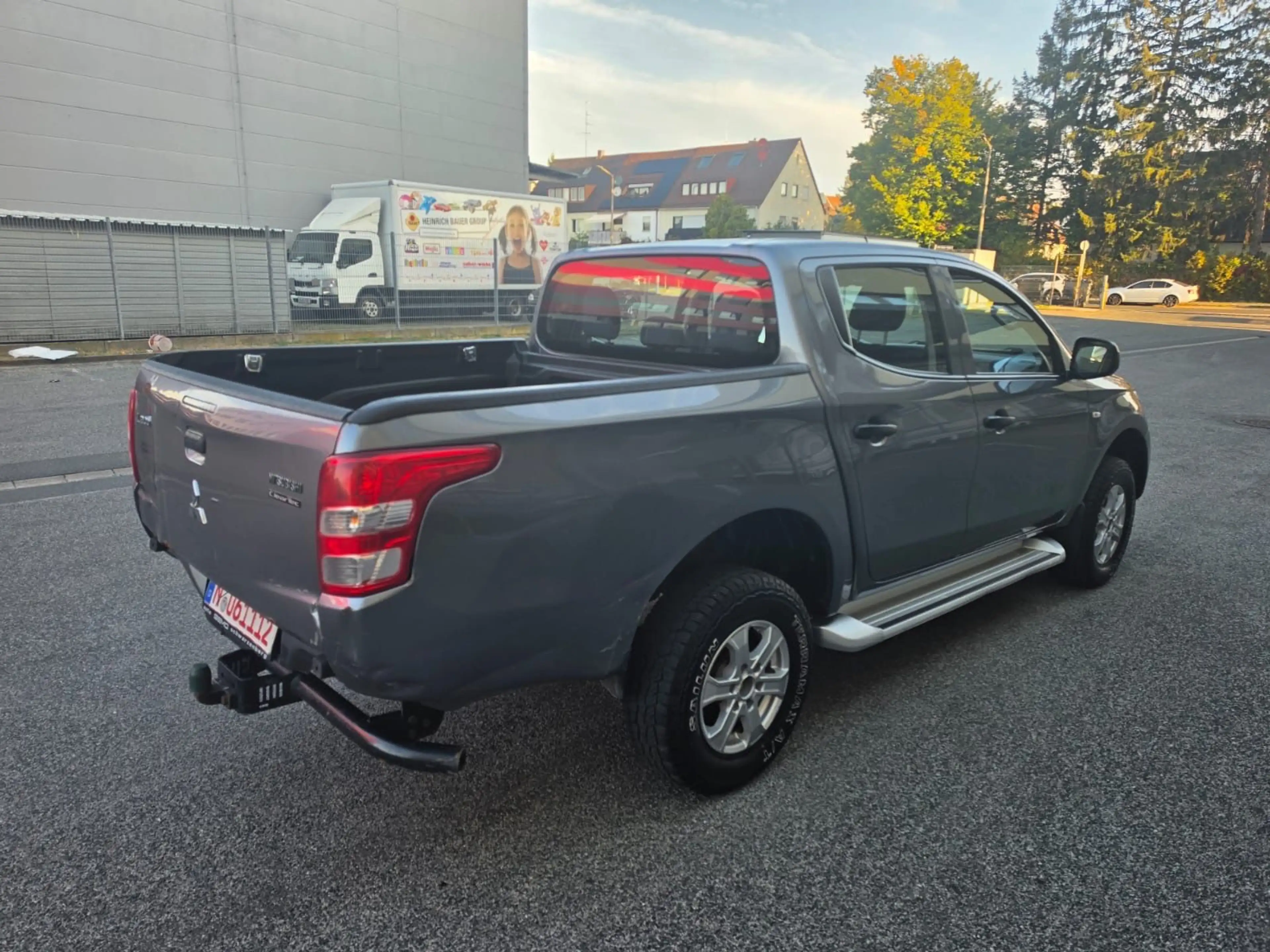 Mitsubishi L200 — photo 12