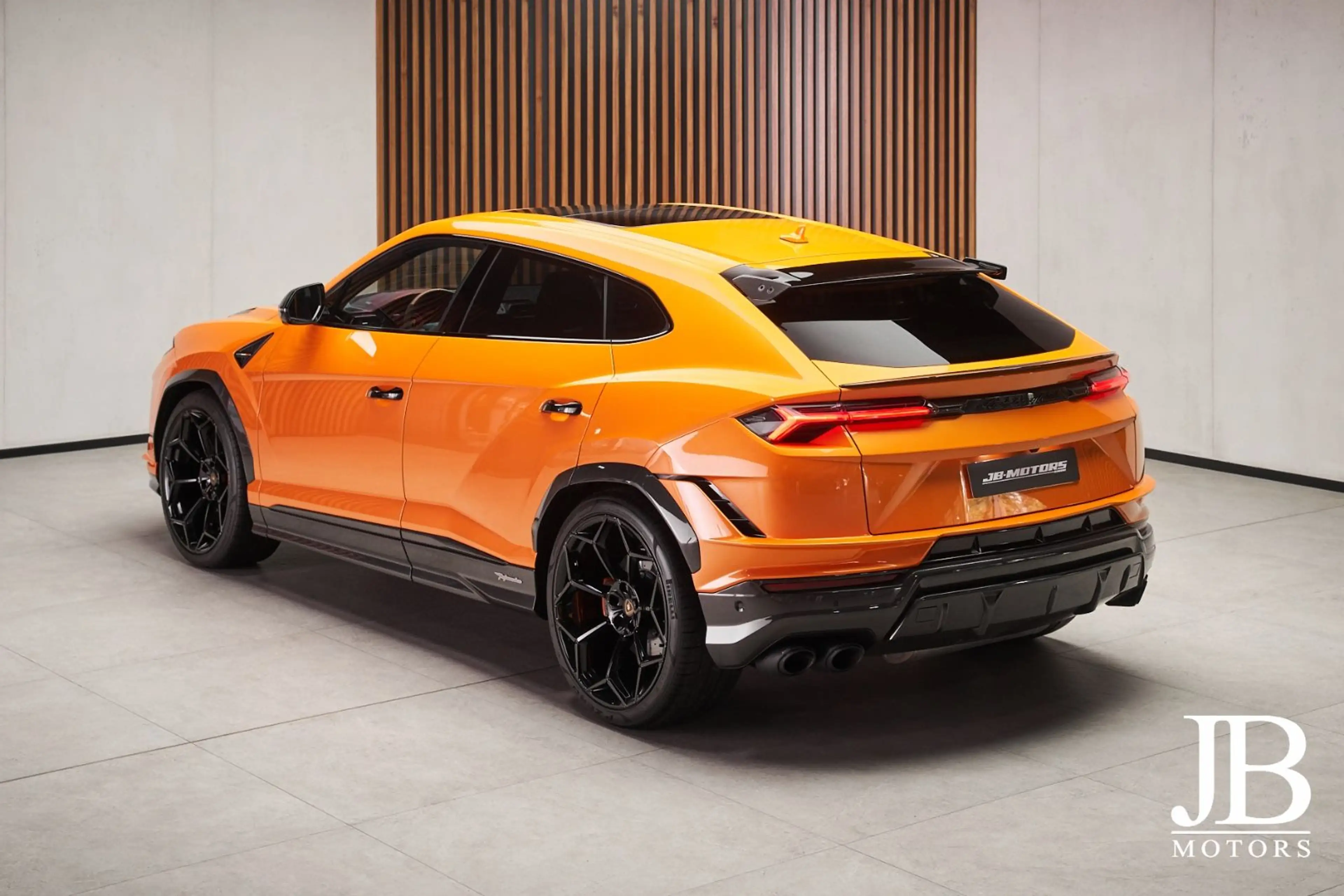 Lamborghini Urus Performante Carbon Head-Up Akrapovic — photo 2