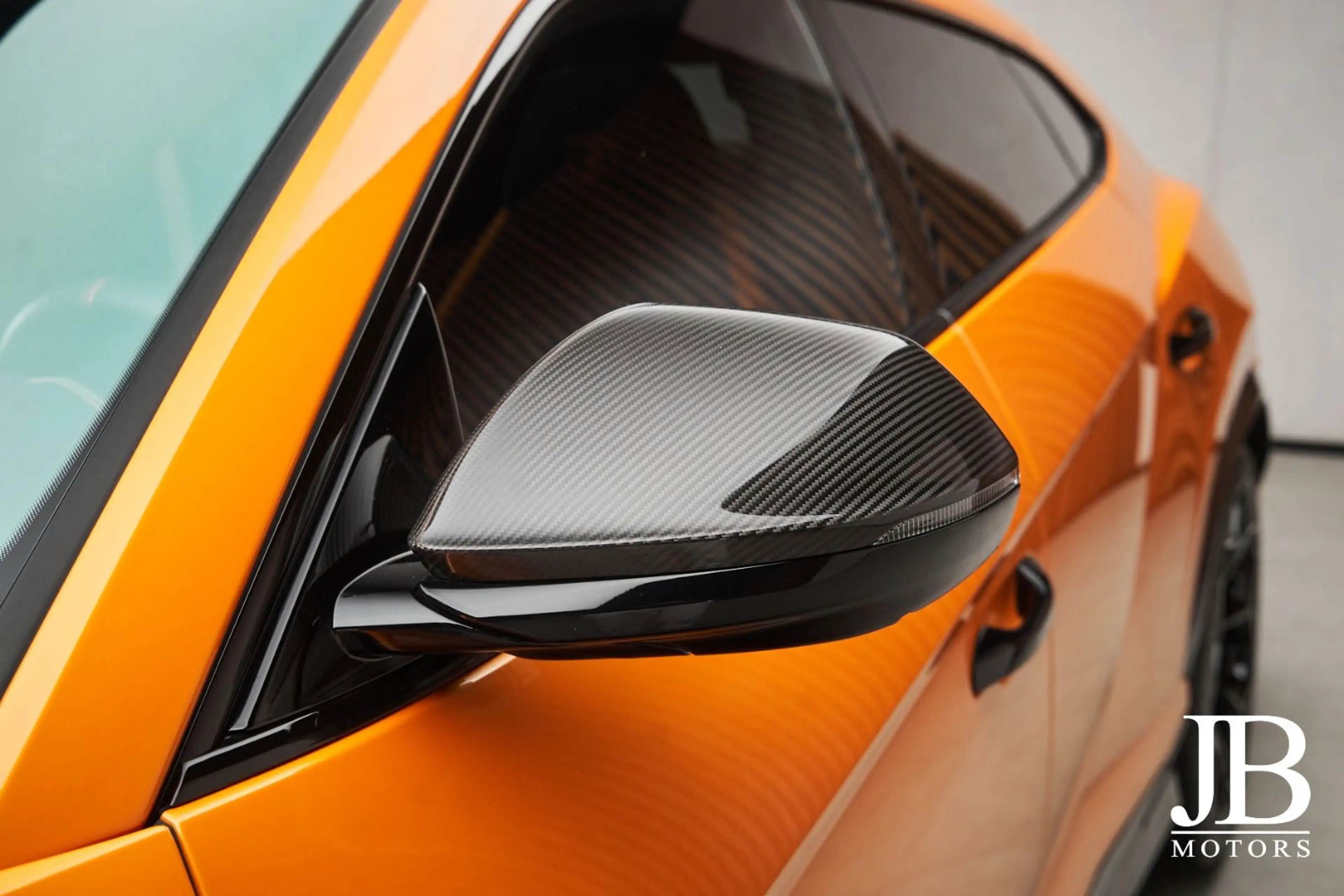 Lamborghini Urus Performante Carbon Head-Up Akrapovic — photo 13