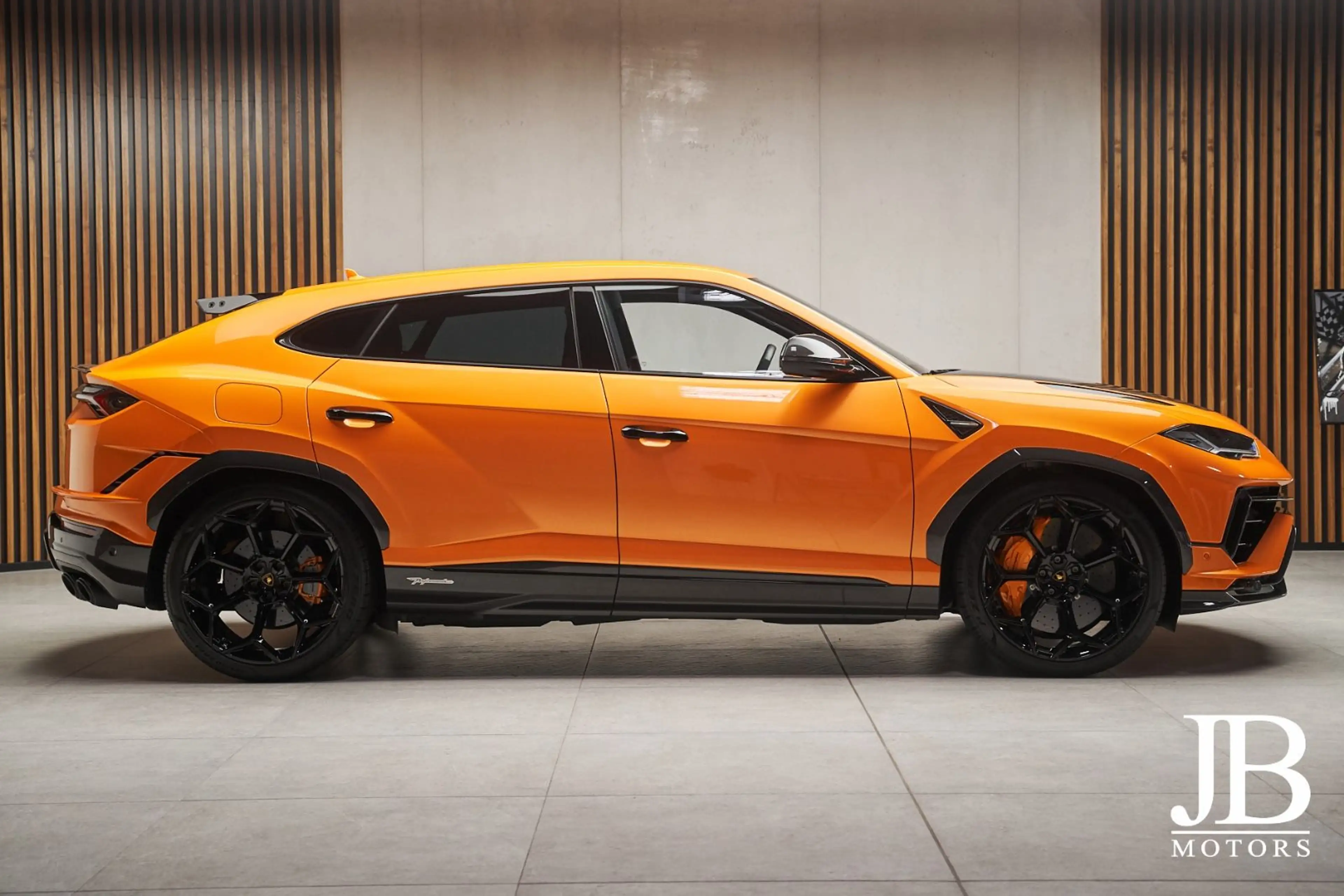 Lamborghini Urus Performante Carbon Head-Up Akrapovic — photo 3