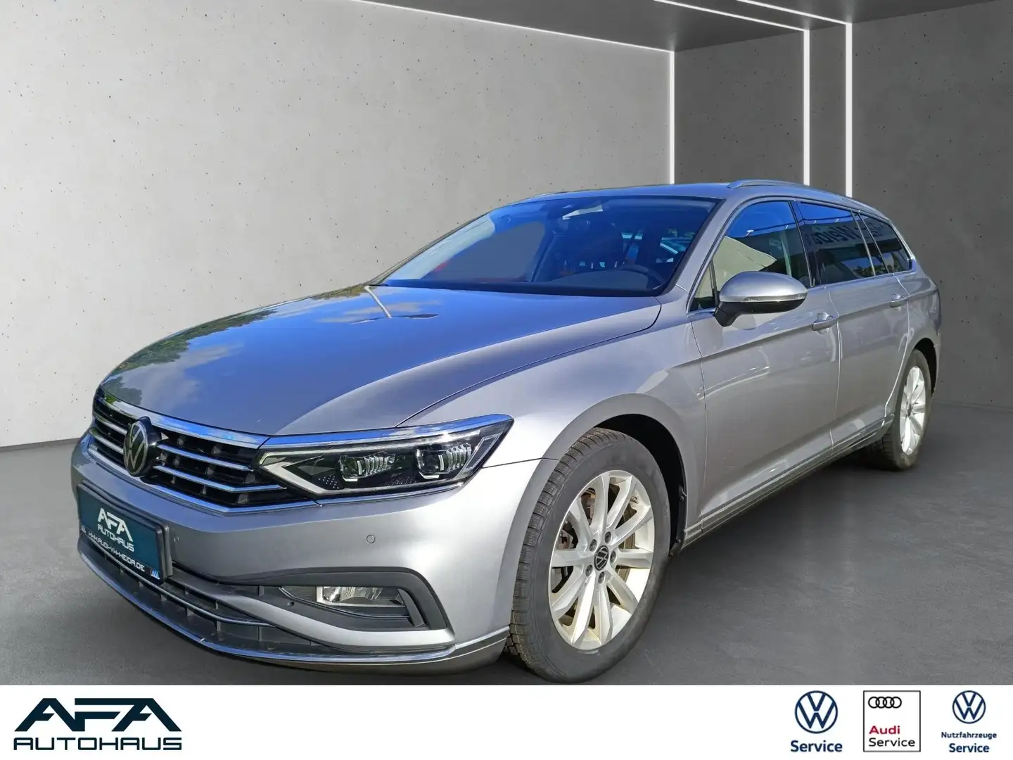 Volkswagen Passat Var. 2.0 TDI Elegance DSG AHK*Matrix*ACC Argento - 1