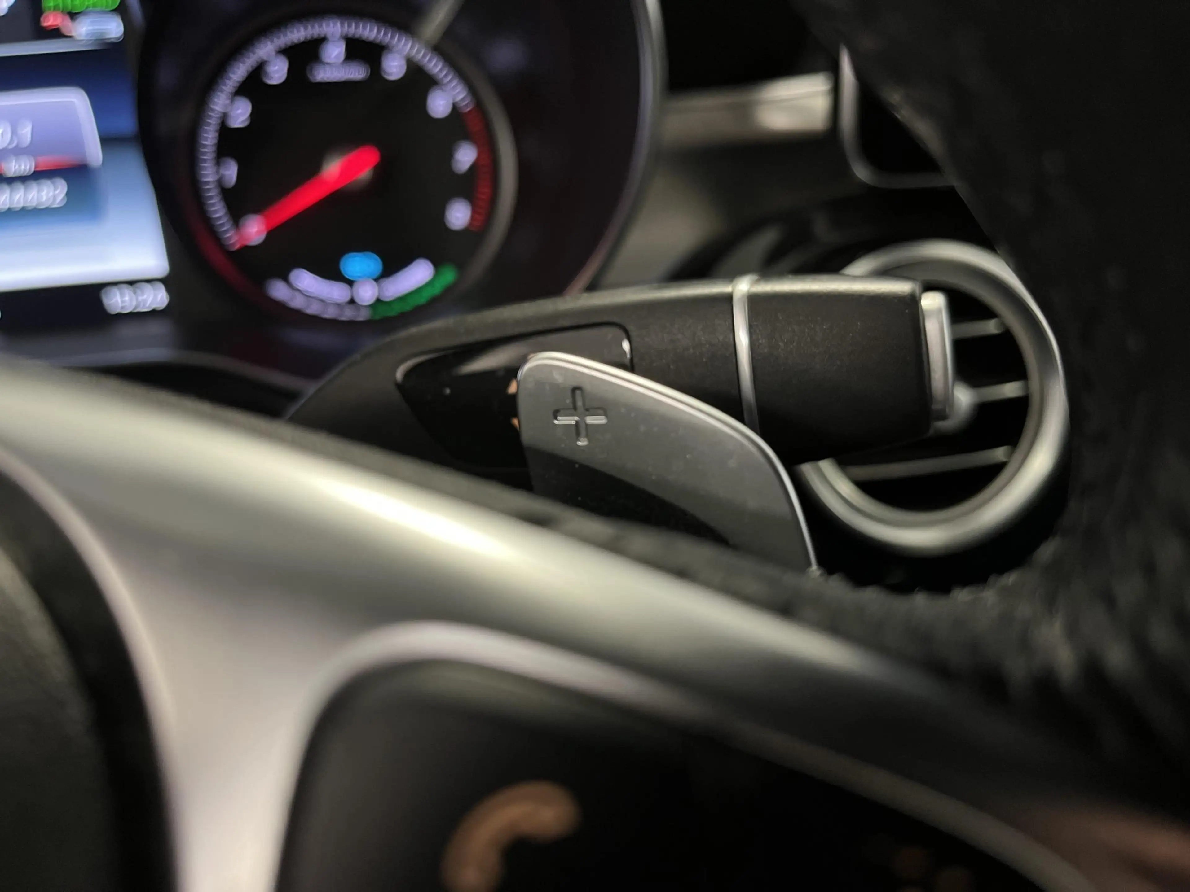 Mercedes-Benz GLC 350 350e 4MATIC Premium Plus AMG-Line exterieur | Pano — photo 42