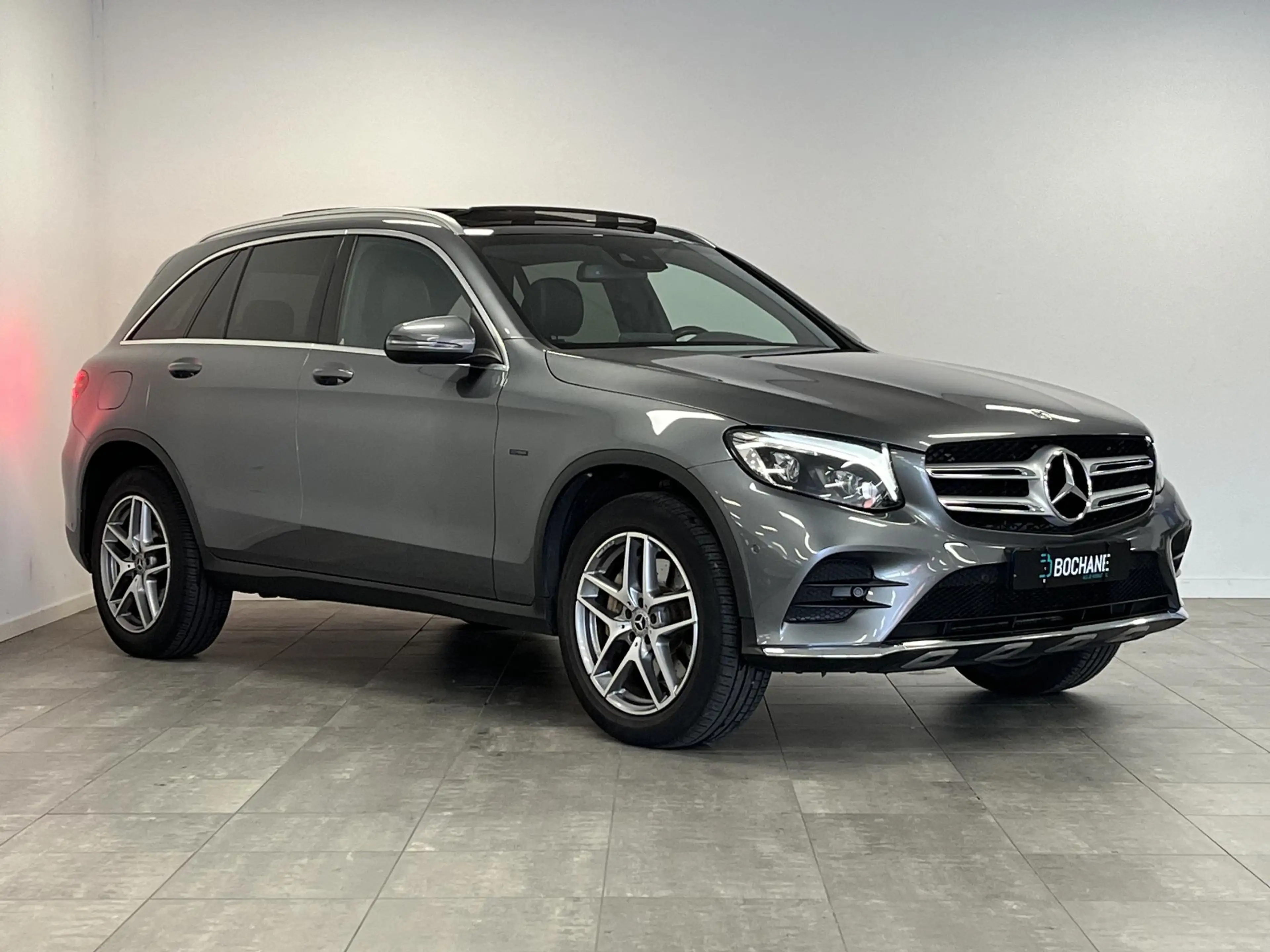 Mercedes-Benz GLC 350 350e 4MATIC Premium Plus AMG-Line exterieur | Pano — photo 5