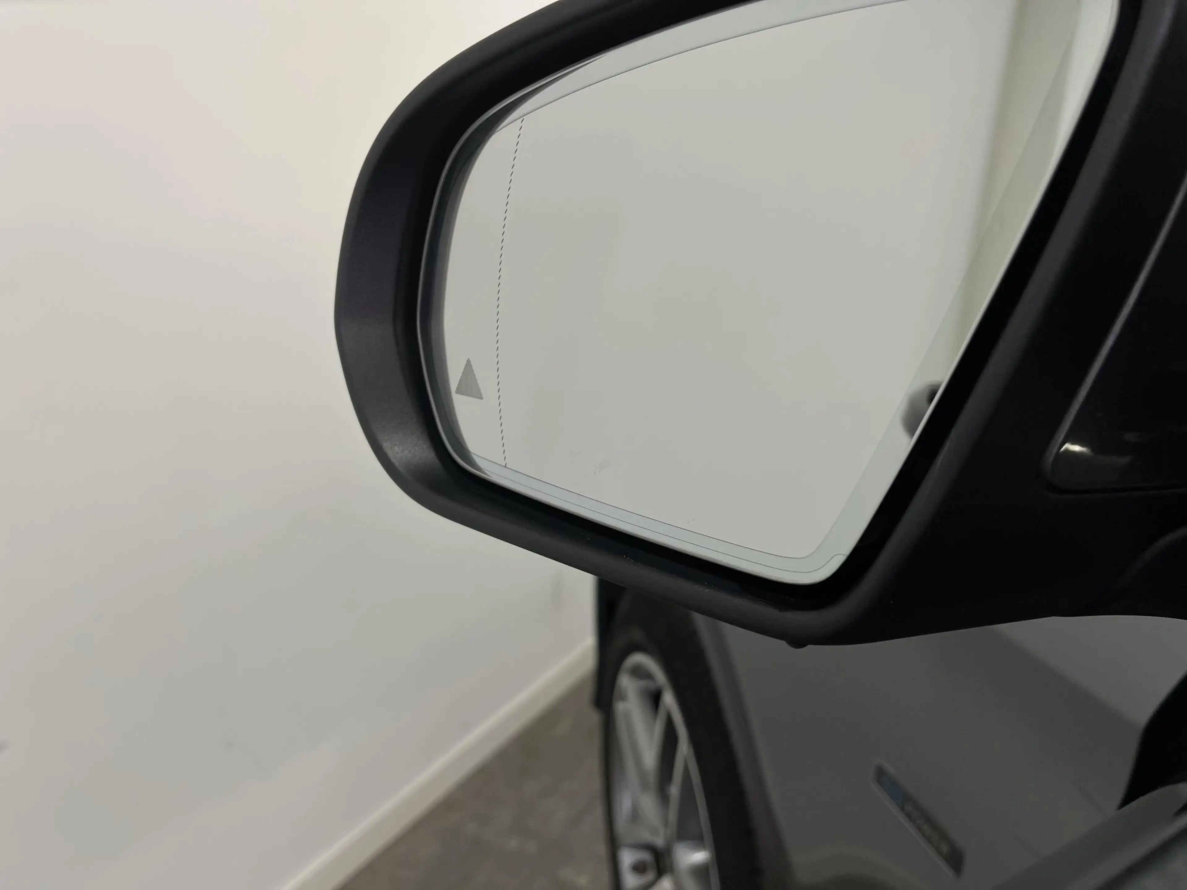 Mercedes-Benz GLC 350 350e 4MATIC Premium Plus AMG-Line exterieur | Pano — photo 14