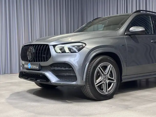 Mercedes-Benz Gle Class view 6
