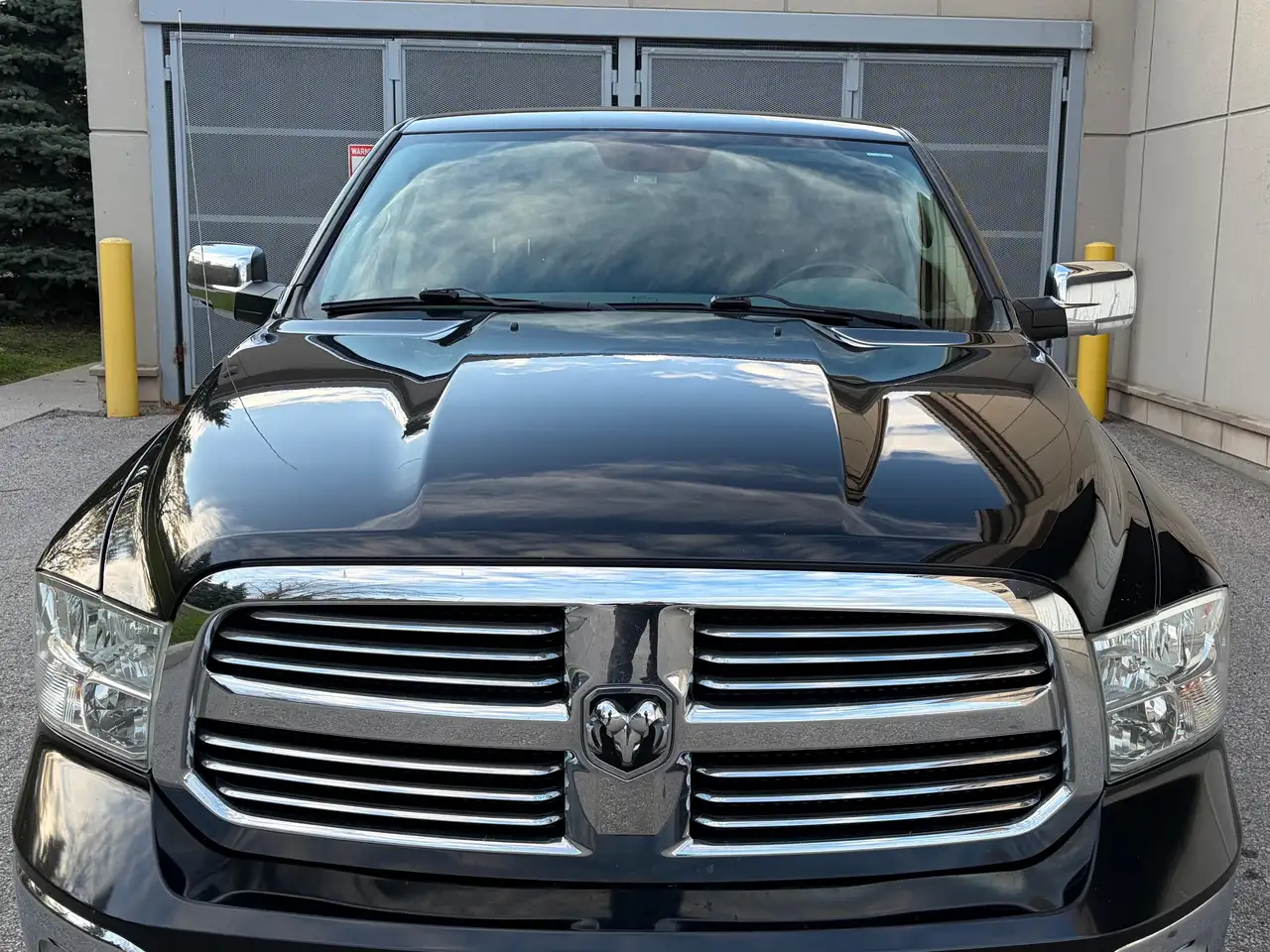 RAM 1500 photo RAM 1500