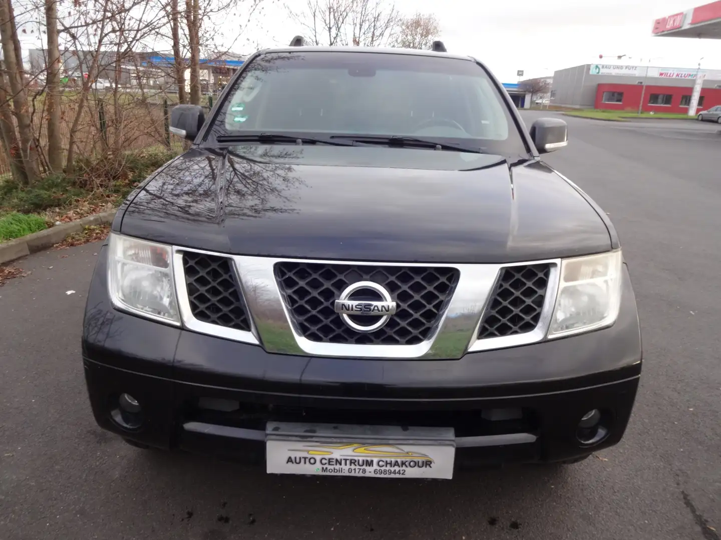 Nissan Pathfinder 2.5 dCi Чорний - 2