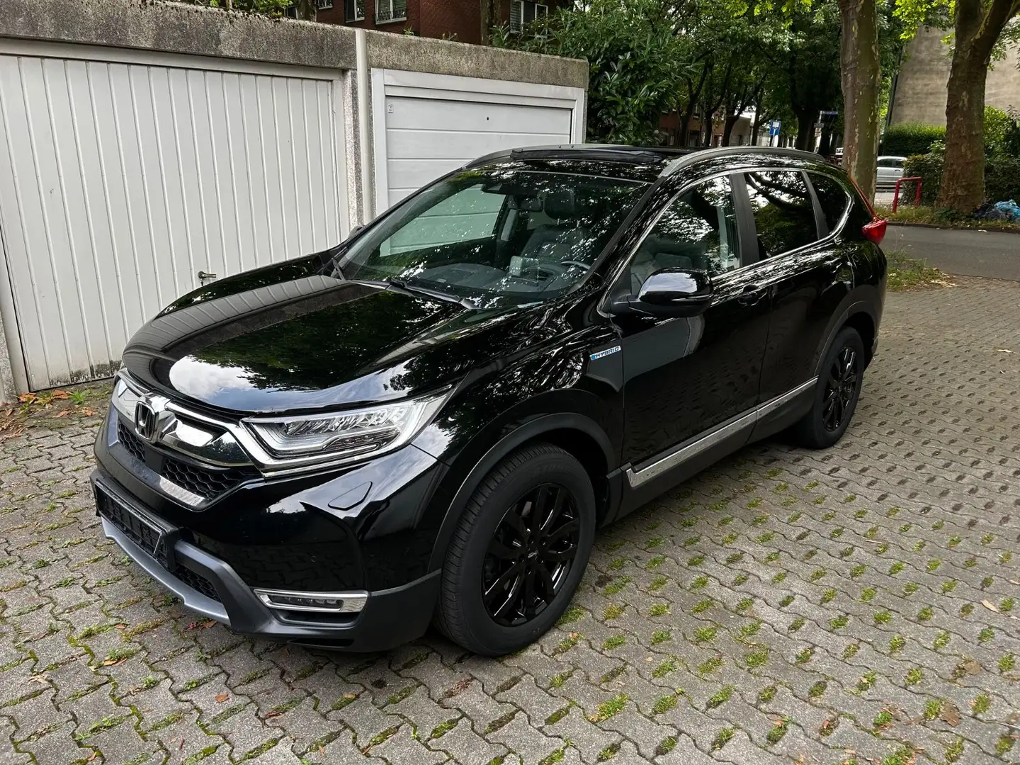 Honda CR-V Hybrid 4X4Executive CVT Navi Leder Pano LED Černá - 1