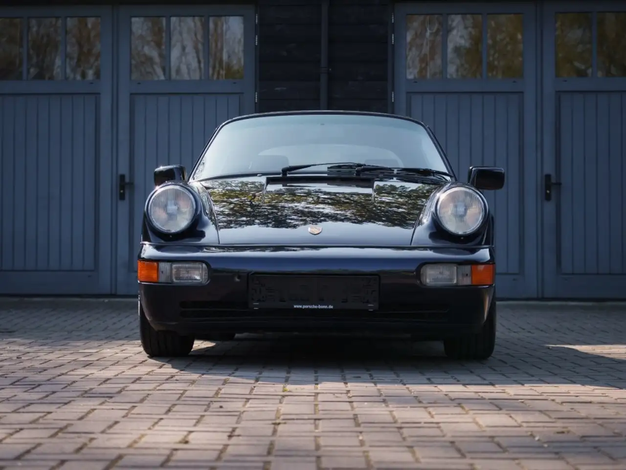 Porsche 964 Carrera 2 Cabriolet â Midnight Blue Metallic, foto 4