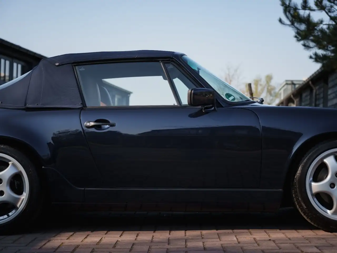 Porsche 964 Carrera 2 Cabriolet â Midnight Blue Metallic, foto 11