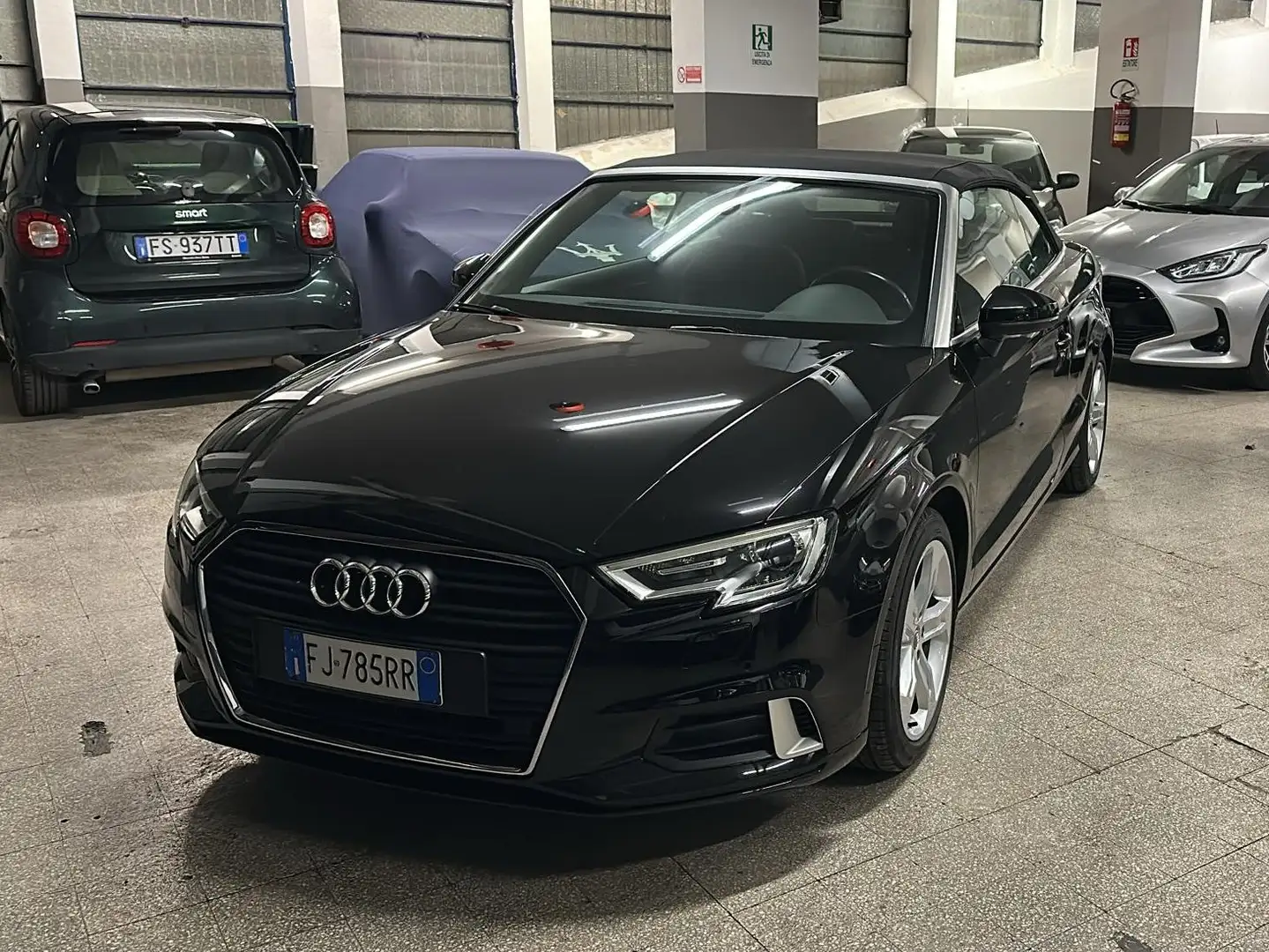 Audi A3 A3 III 2016 Cabriolet Cabrio 2.0 tdi Sport 150 CV Nero - 2