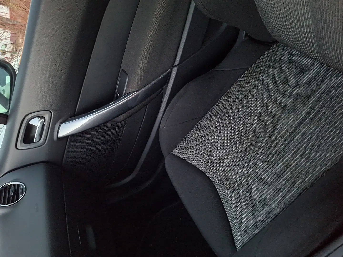 Peugeot 308 Active Braun - 2