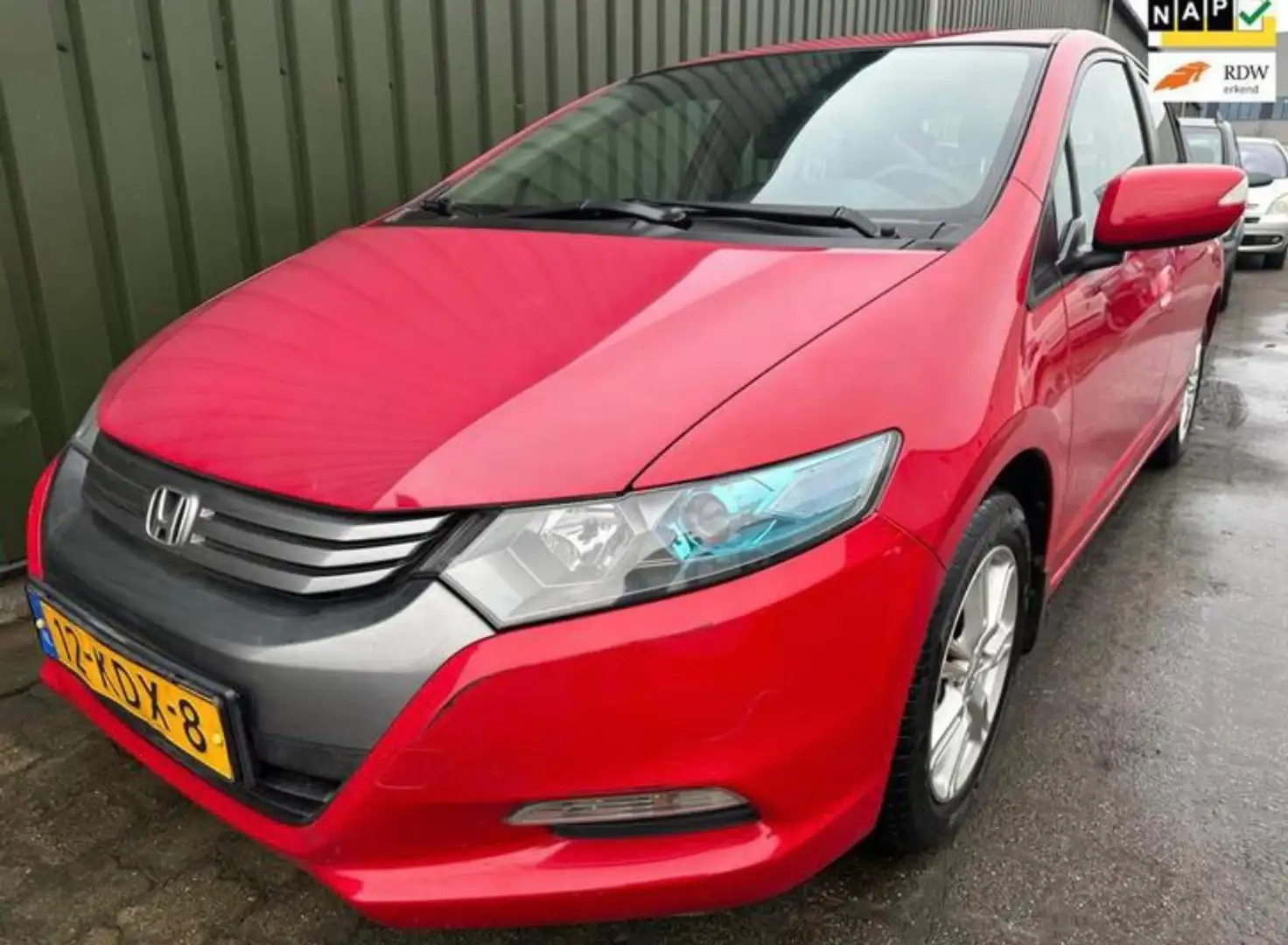 Honda Insight 1.3 Comfort crvena - 1