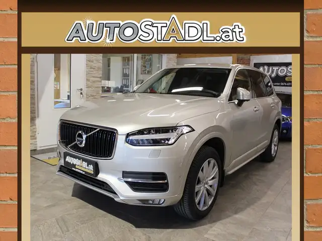 Volvo XC90 D5 AWD/LEDER-MEMORY-19 ZOLL-TOP-AUSSTATTUNG!