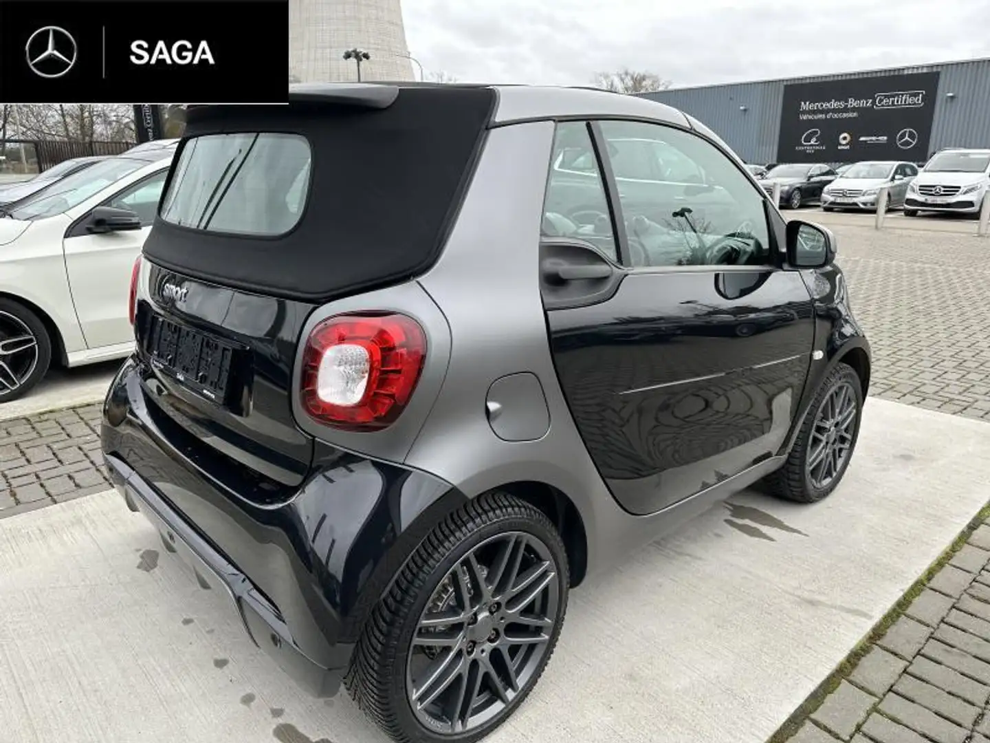 smart forTwo Cabriolet Brabus Negro - 2