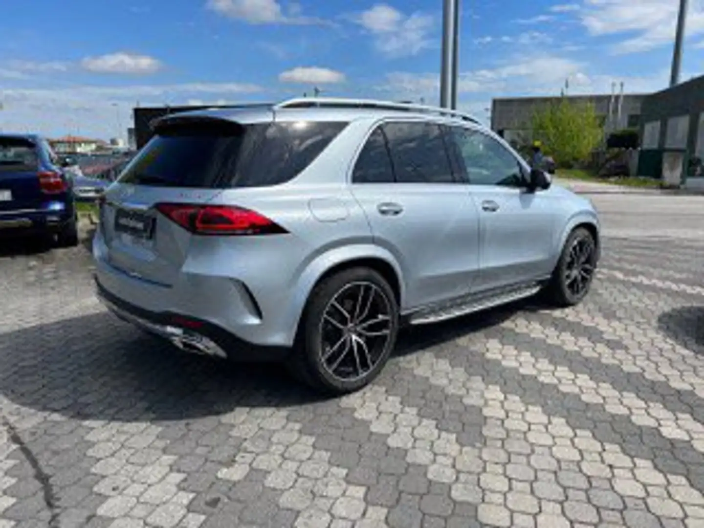 Mercedes-Benz GLE 400 GLE 400 d 4Matic Premium 330 CV Argintiu - 2