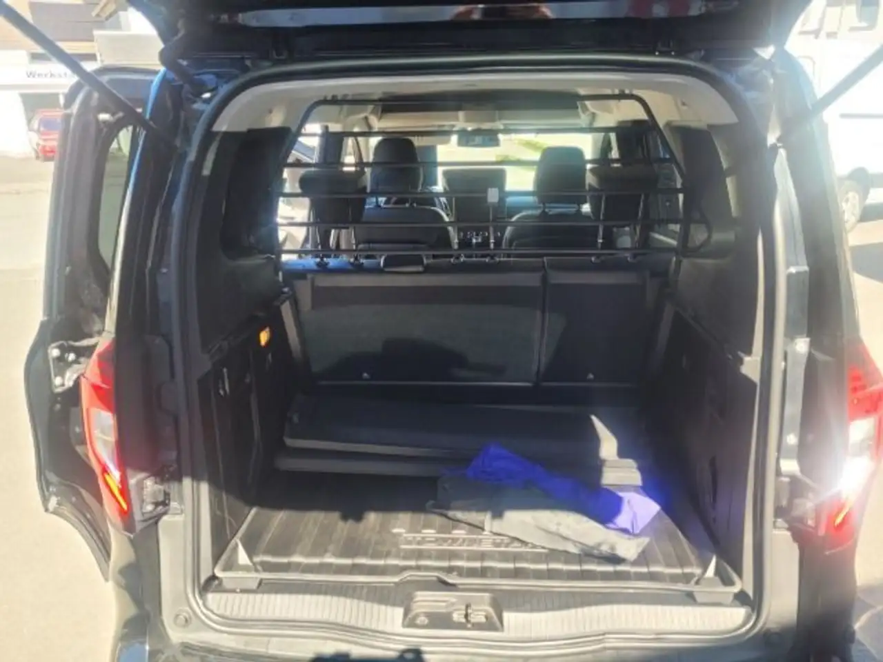 Nissan Townstar Kombi L1 N-Connecta 12