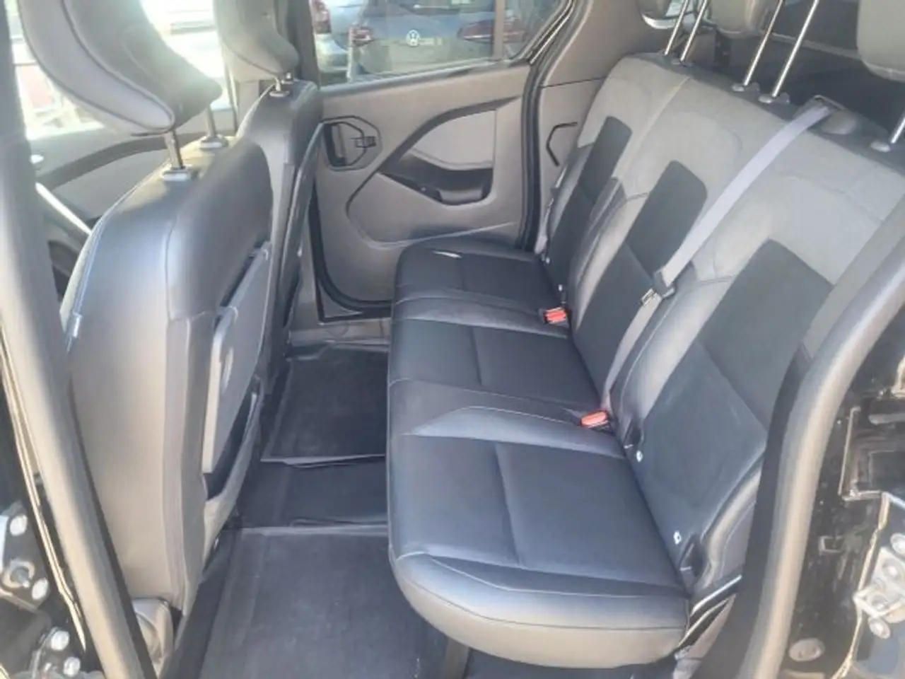 Nissan Townstar Kombi L1 N-Connecta 11