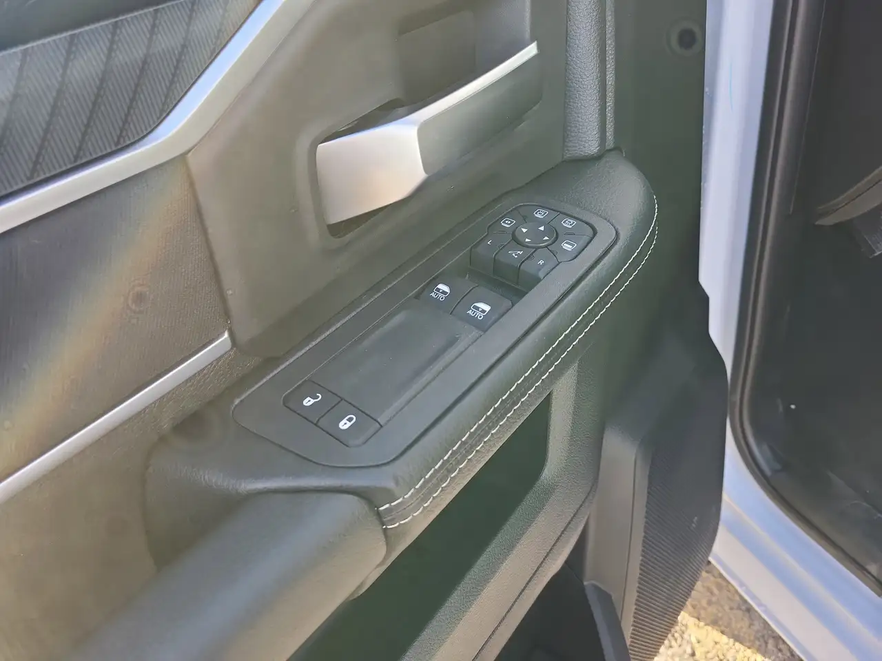RAM 3500 снимка RAM 3500