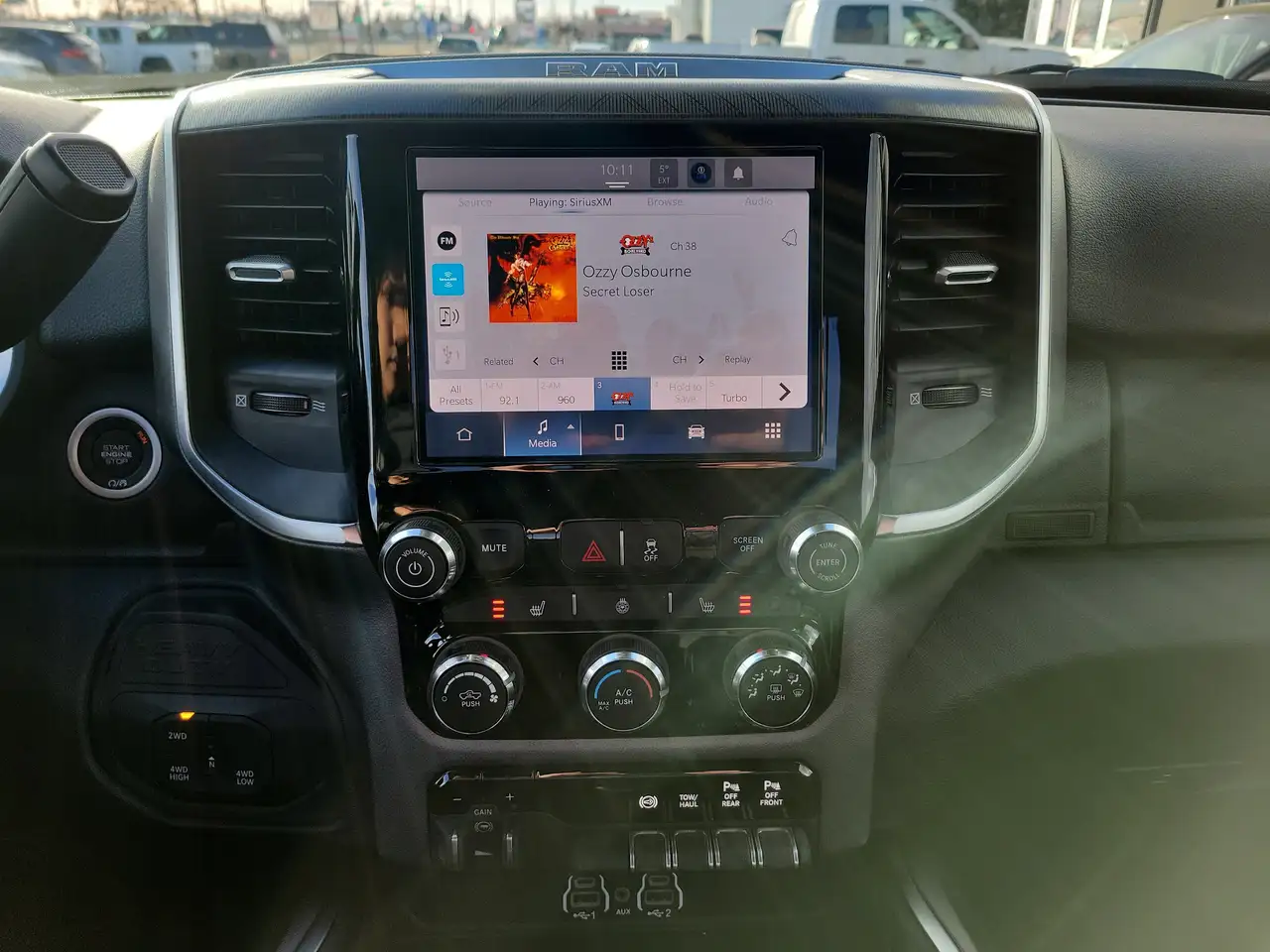 RAM 3500 снимка RAM 3500
