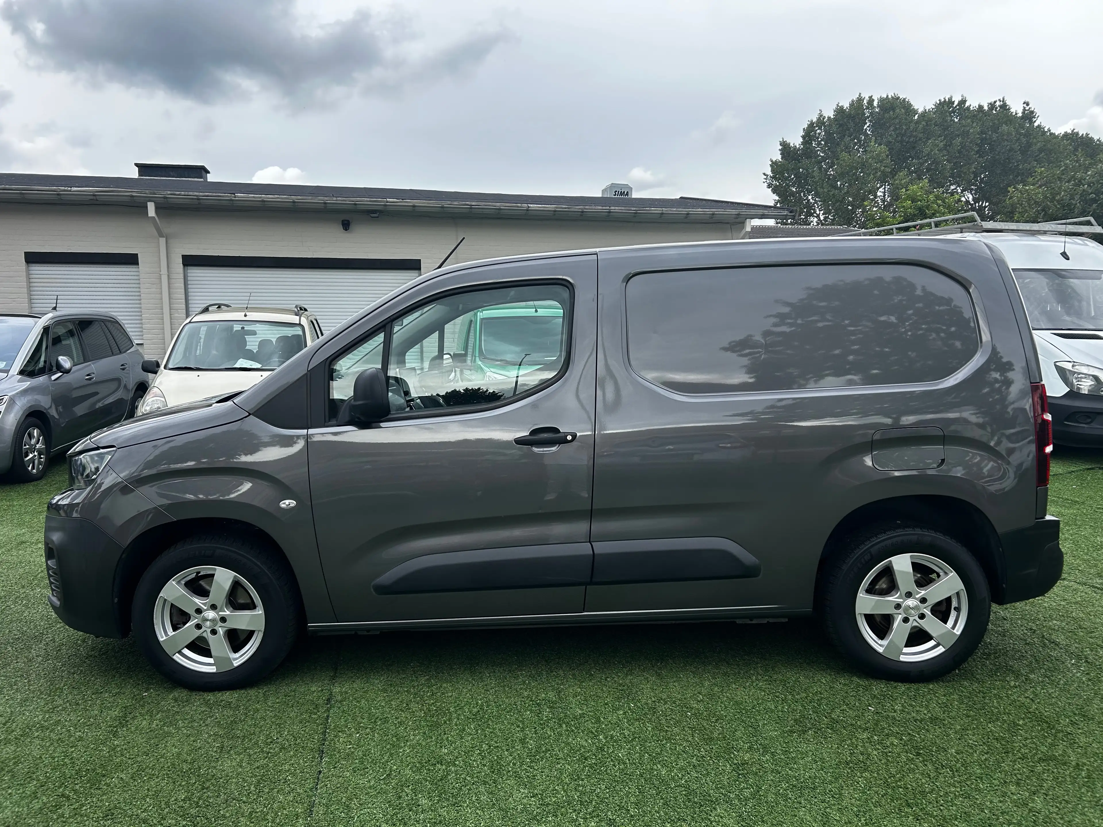 Peugeot Partner 1.5 BlueHDi L1*3 PLAATS*APPLE CARPLAY*BLUETHOOT* — photo 4