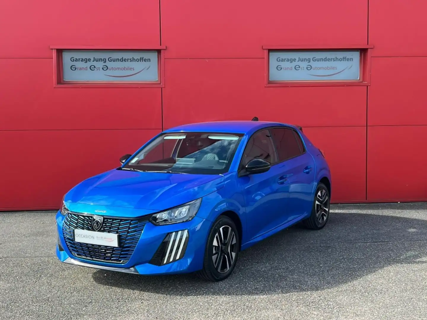 Peugeot 208 1.2 Hybrid 100ch Allure e-DCS6 / Eligible LOA Bleu - 1