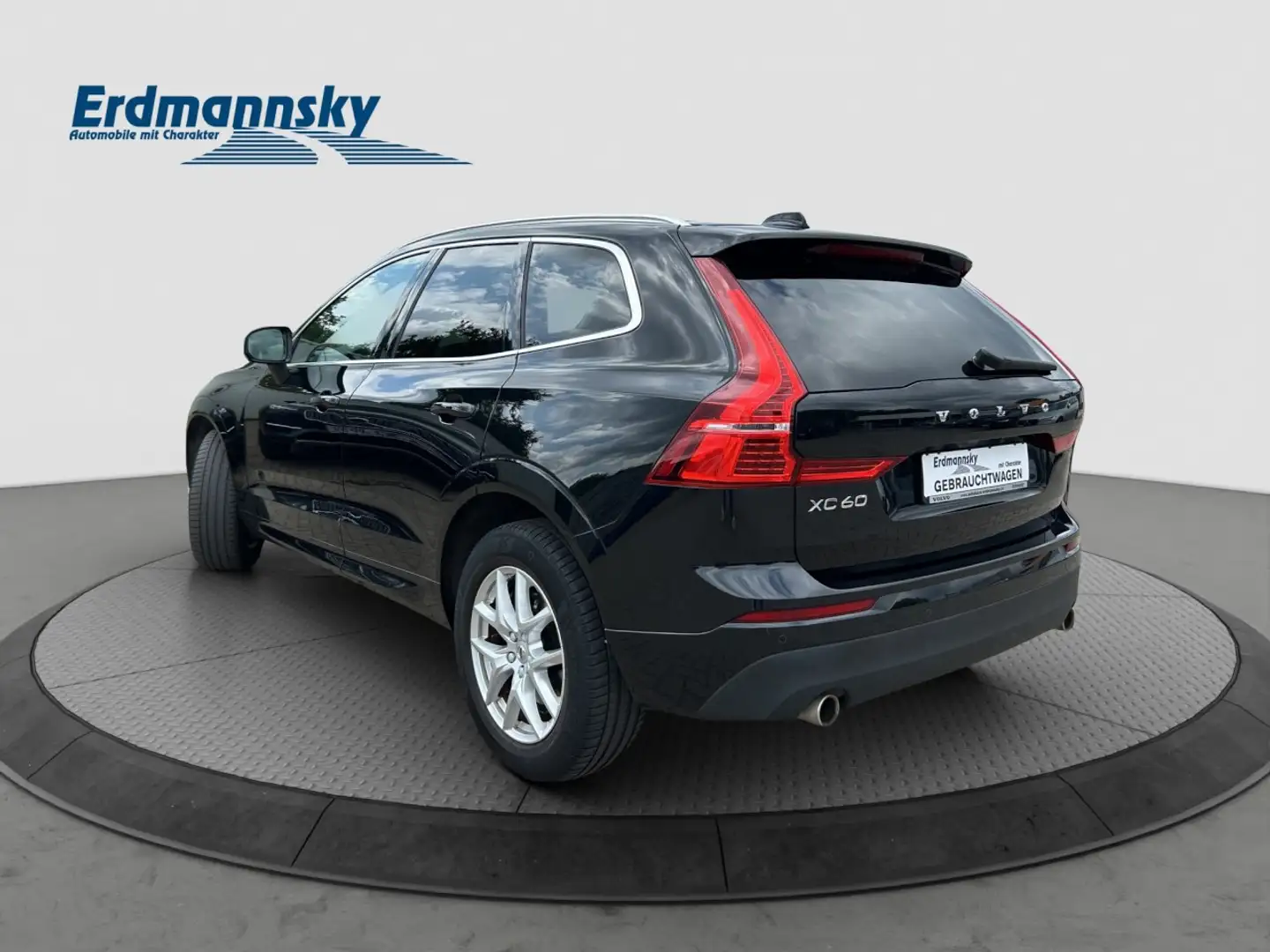 Volvo XC60 T4 Momentum Pro/Leder/Navi/LED/Kam/el.HKL Klima Noir - 2