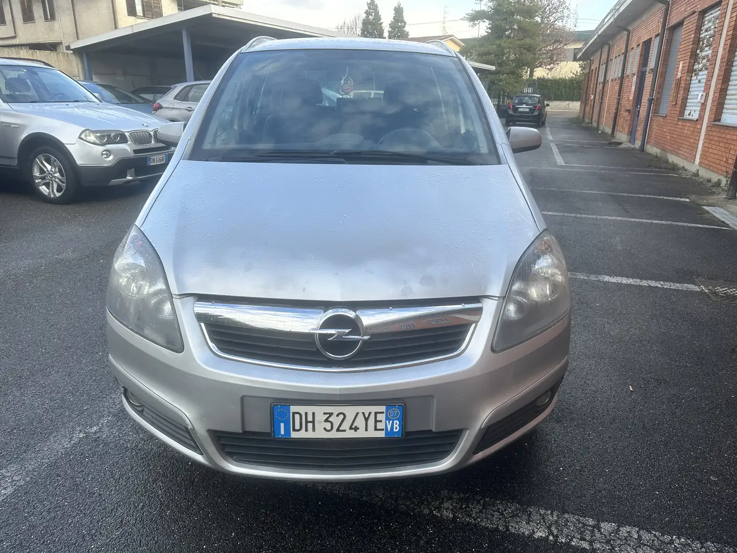 Opel Zafira 1.6 benzina Cosmo 105cv / 7 posti Argento - 2