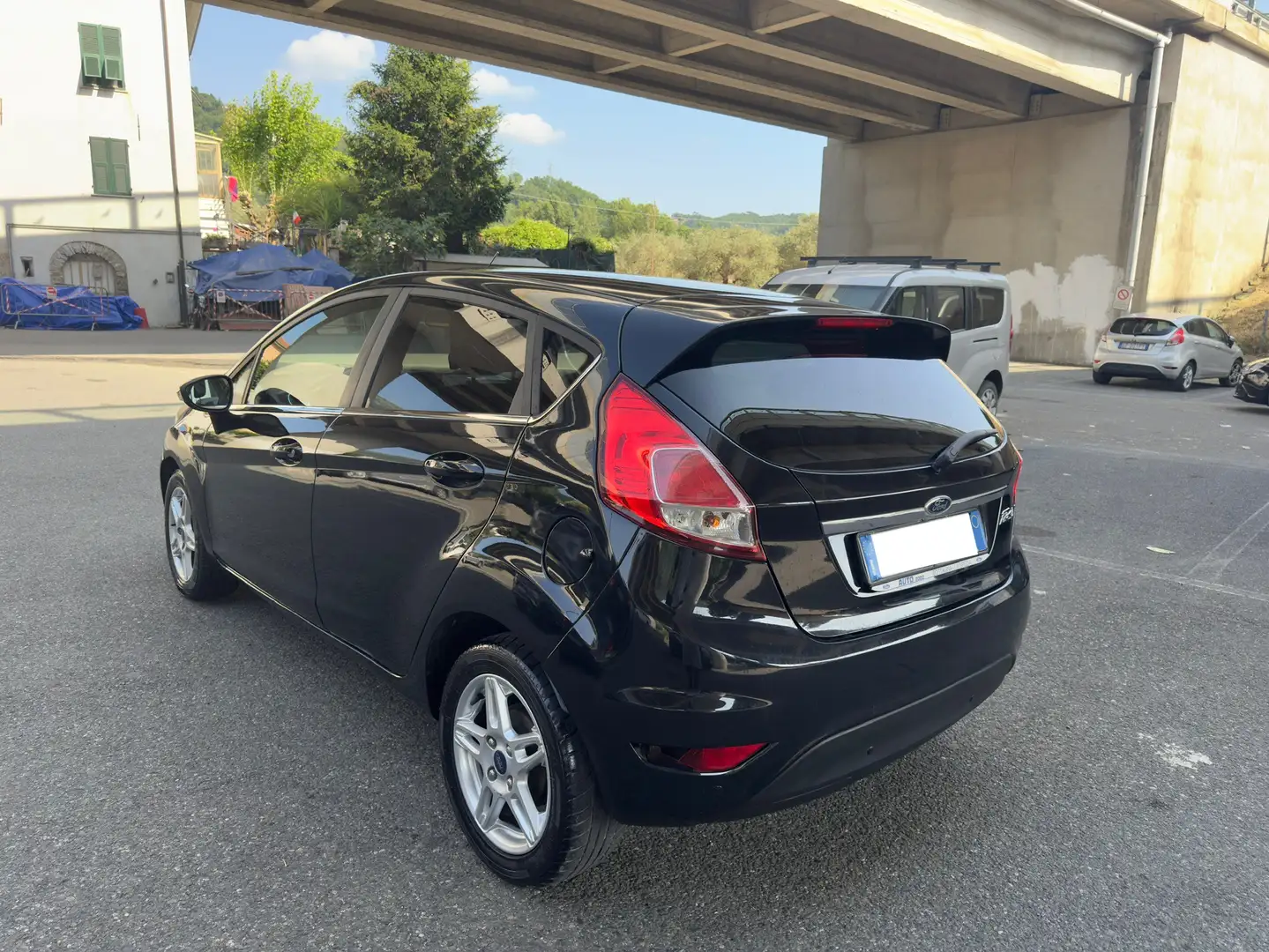 Ford Fiesta 6a serie 1.4 5P Bz.- GPL Black e White Edition E6 - 1