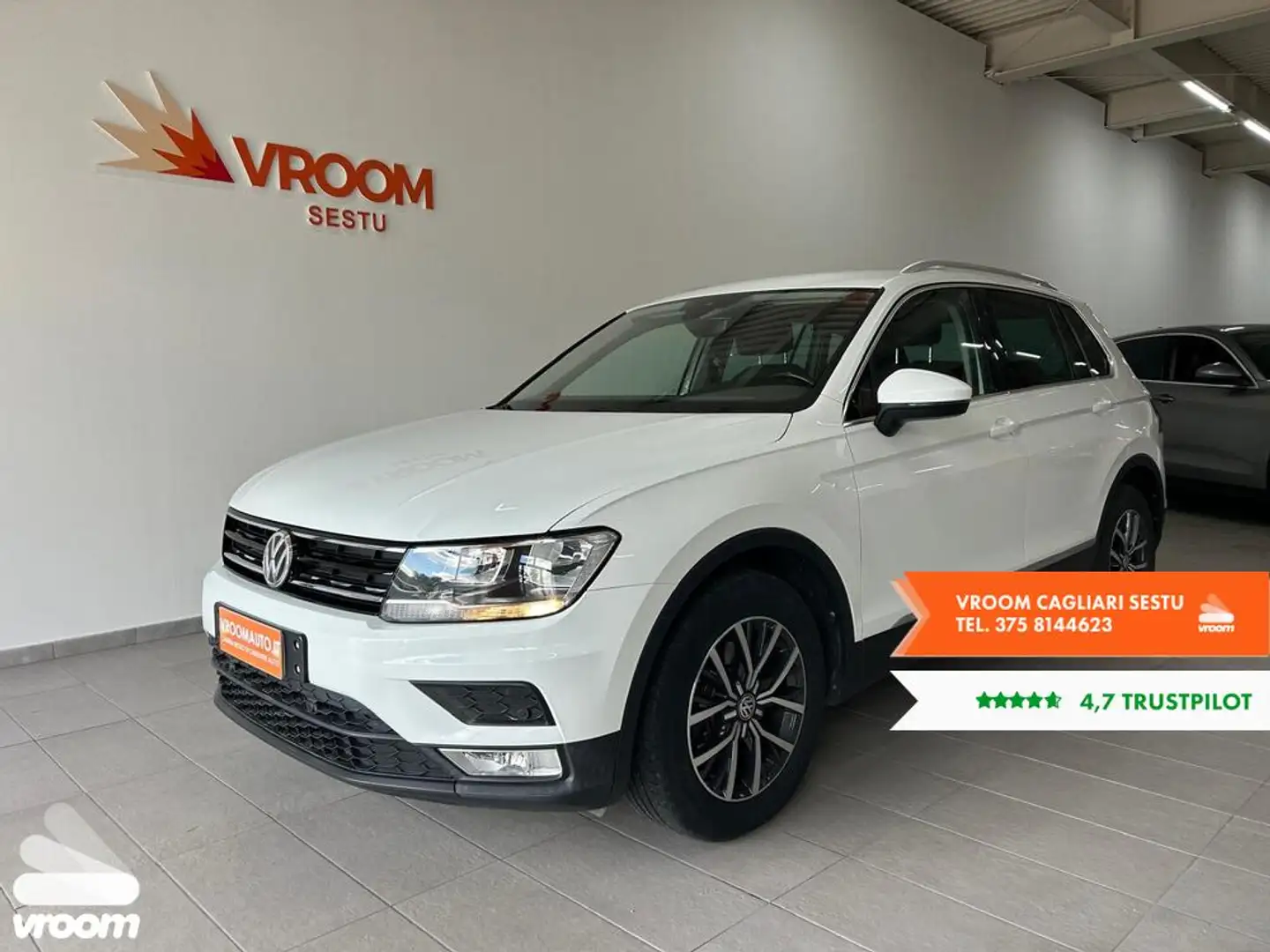 Volkswagen Tiguan Tiguan 1.6 TDI SCR Business BlueMotion Technology Beige - 1