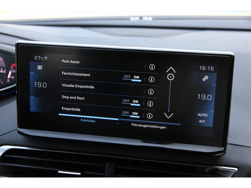Peugeot 5008 Allure Pack PT 130 EAT8 7-Sitze Navi SHZ AC — photo 22