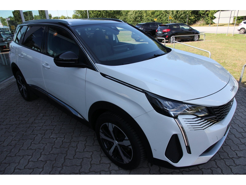 Peugeot 5008 Allure Pack PT 130 EAT8 7-Sitze Navi SHZ AC — photo 3