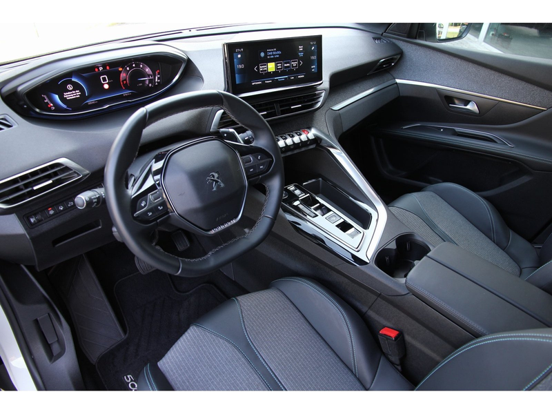 Peugeot 5008 Allure Pack PT 130 EAT8 7-Sitze Navi SHZ AC — photo 10