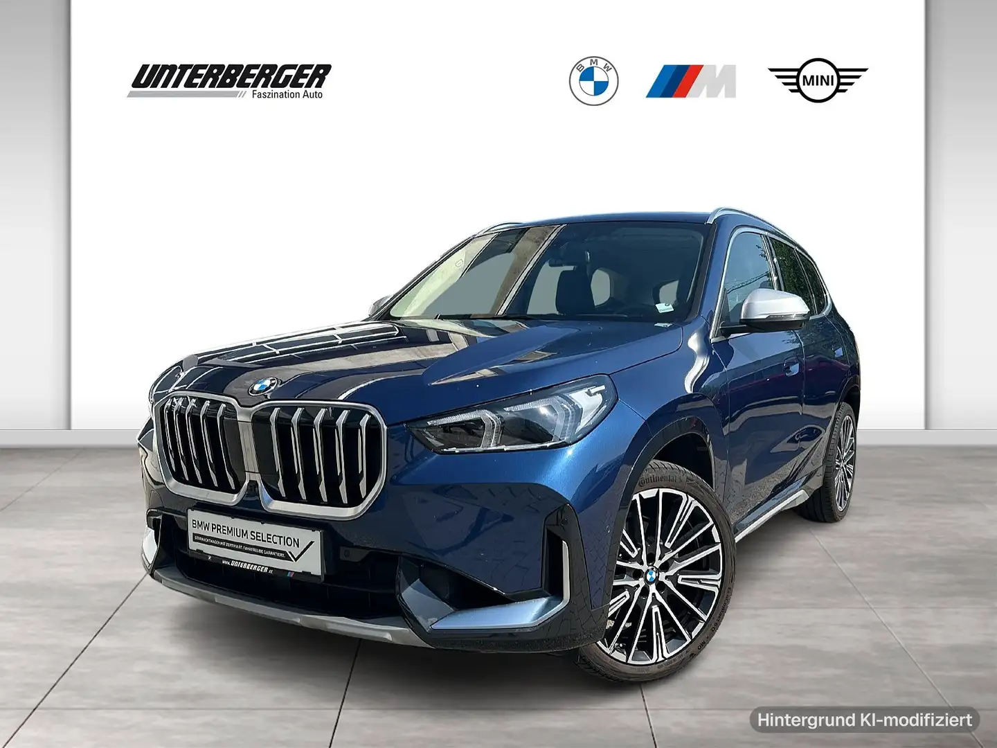 BMW X1 xDrive23i U11 B48 Blau - 1