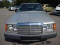 Mercedes-Benz 230 E /Automatik Getriebe / 1 Hand/ Tüv/ Neu Stříbrná - thumbnail 2