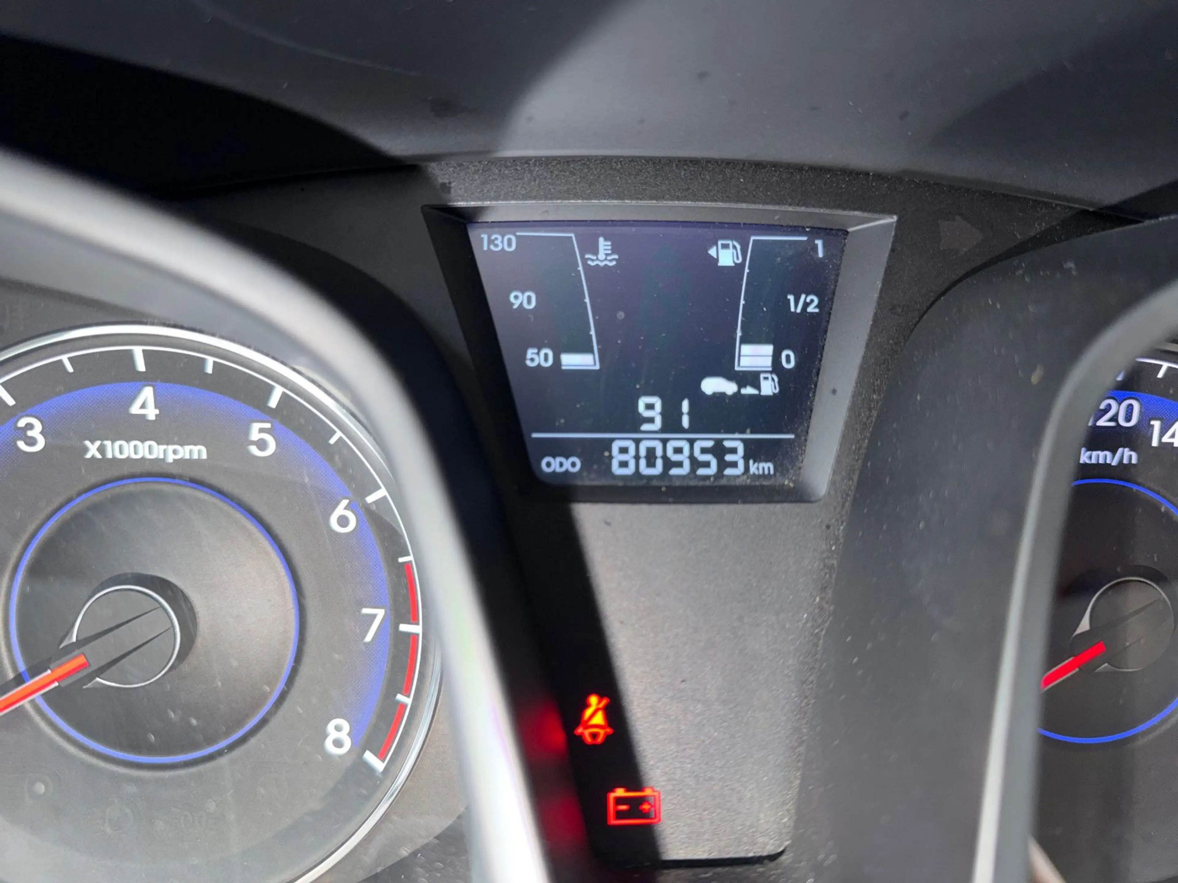 Hyundai iX20 1.6 Style blue — photo 8