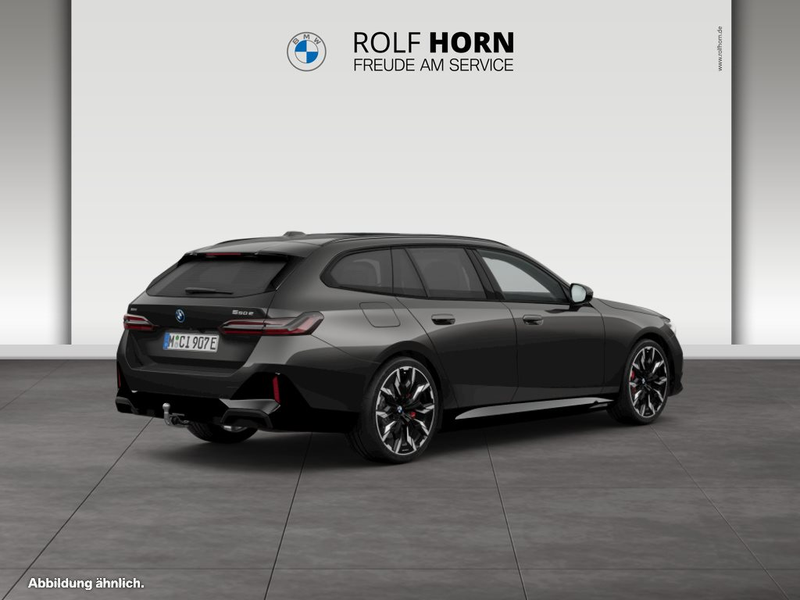 BMW 550 e xDrive — photo 2
