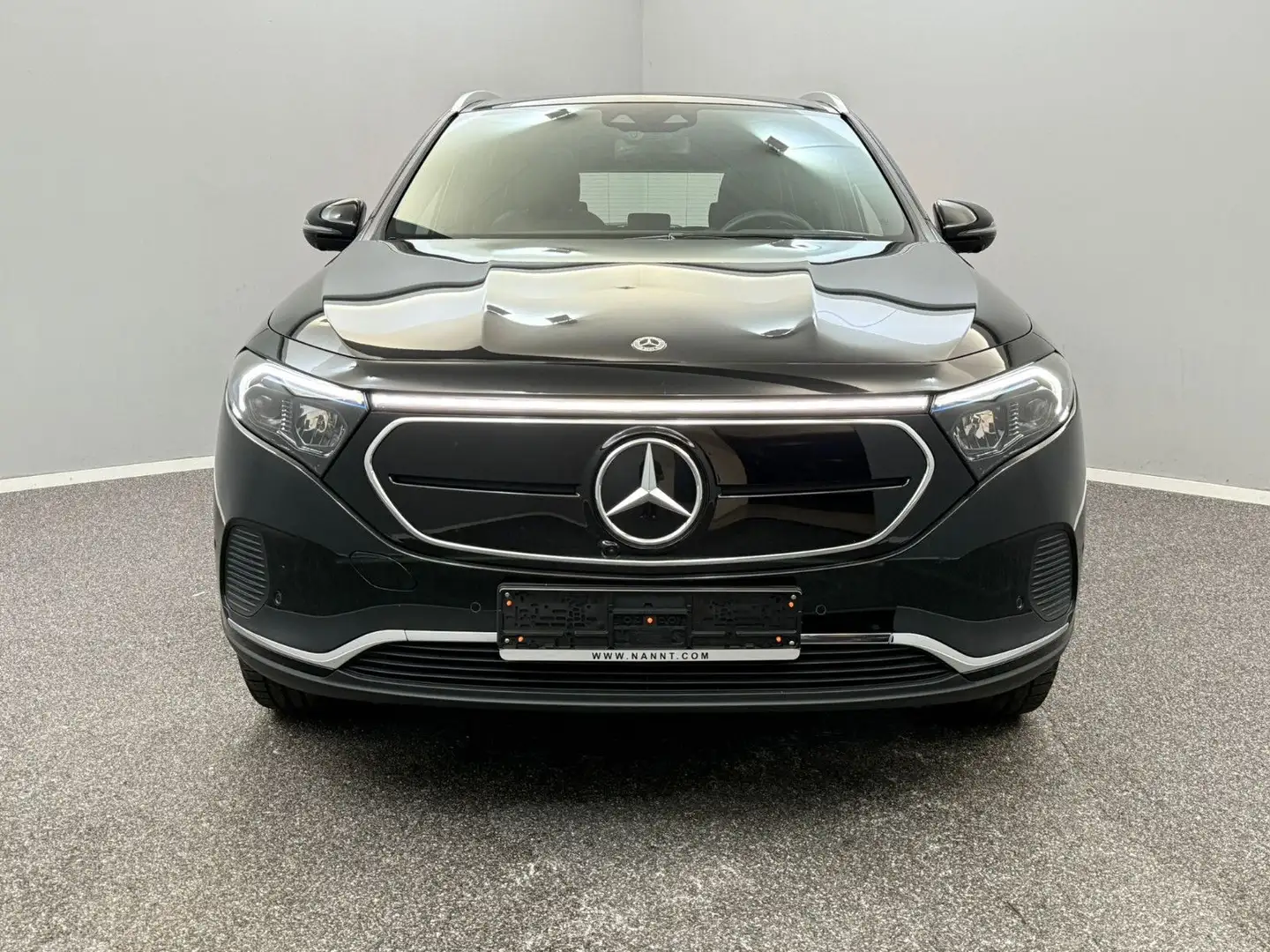 Mercedes-Benz EQA 250*URBAN*PANO*MEMO*WIDE*360*KEYLESS Schwarz - 2