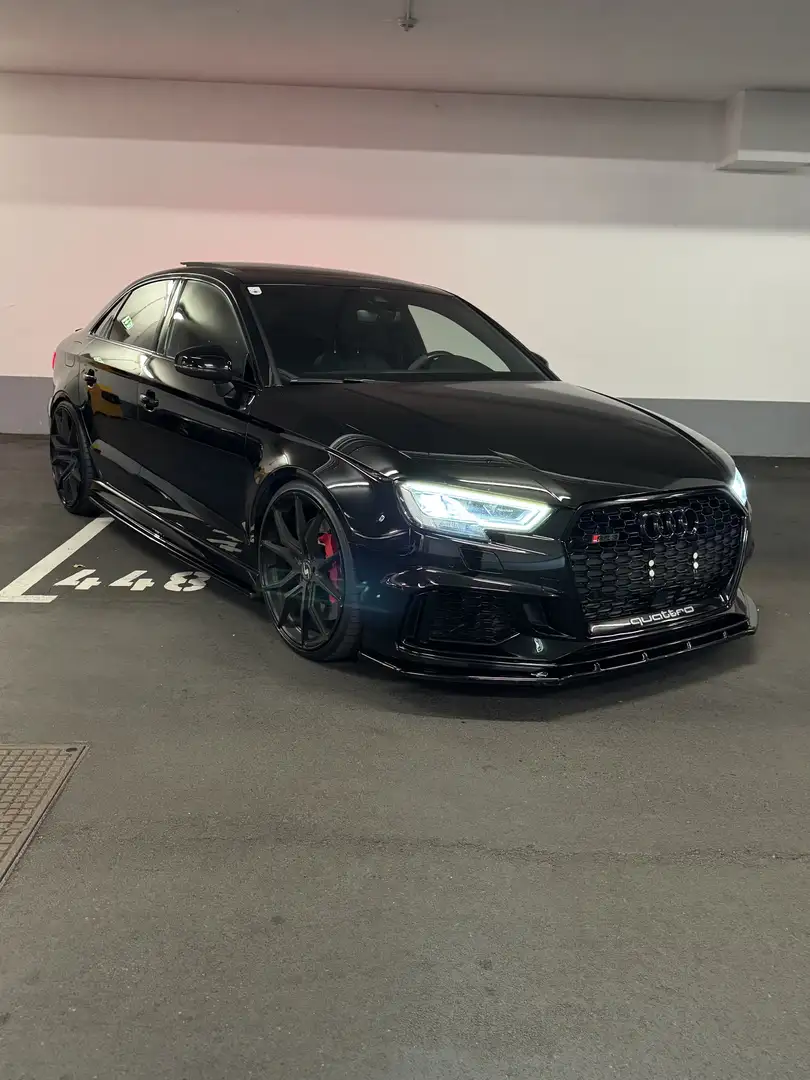 Audi RS3 SB 2,5 TFSI quattro S-tronic Schwarz - 1