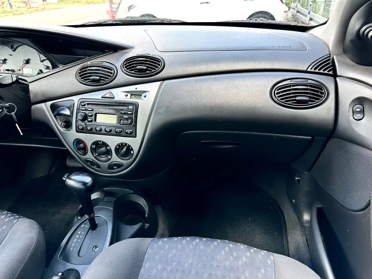 Ford Focus 1.6-16V Trend | Airco | Electr. ramen | Nieuwe APK, foto 6