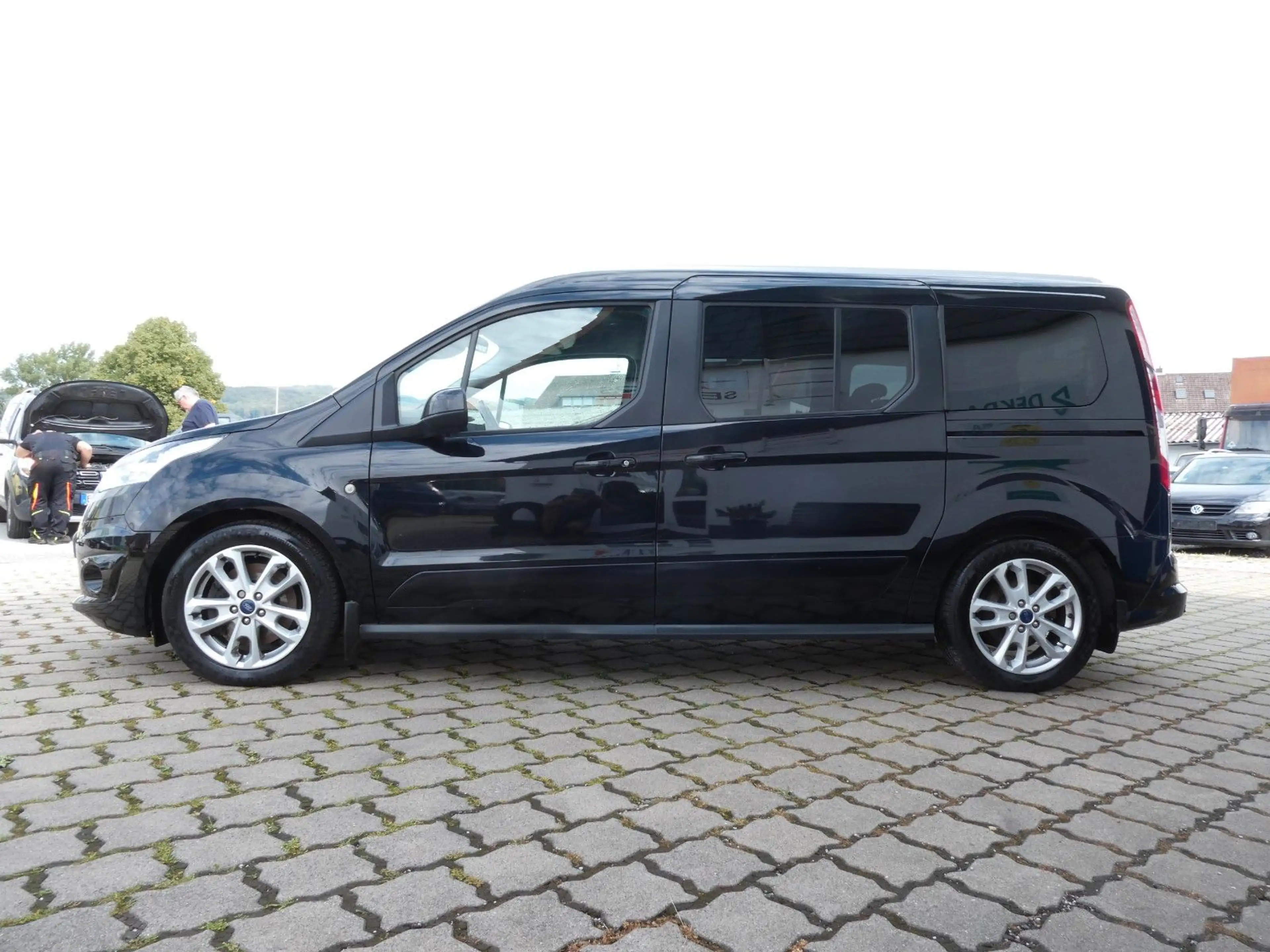 Ford Grand Tourneo Conn.Titanium#NAVI#R-CAM#7-SITZER# — photo 5